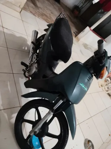 Vendo Honda Biz c100 ano 2003 Pedal