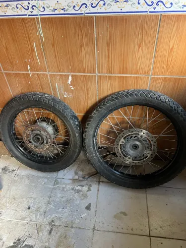 Vendo ou troco por algo do meu interesse 