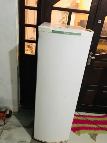 Vendo uma geladeira consul