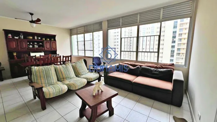 APARTAMENTO A VENDA - UMA QUADRA DO MAR - 3 DORMITÓRIOS - BARRA FUNDA