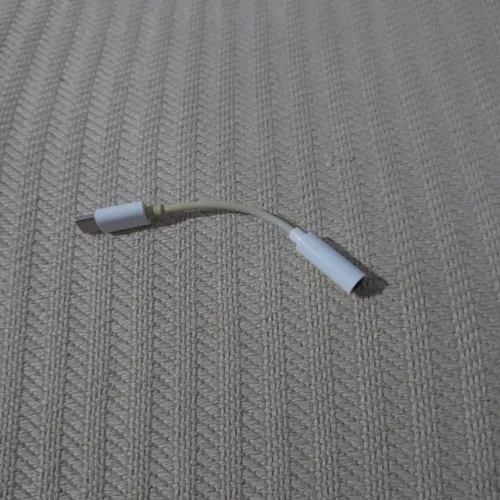 Cabo Adaptador Audio USB C Para P2 3.5mm Femea Fone De Ouvido Auxiliar Usado Funcionando