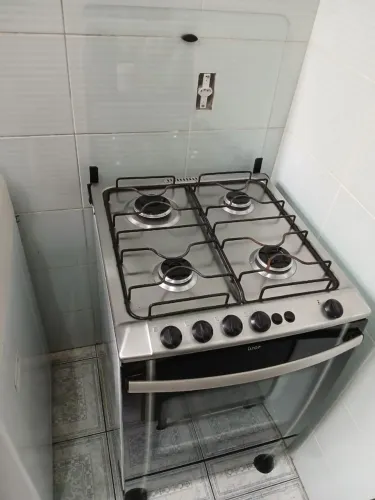 Fogão 4 bocas acendimento elétrico 220v