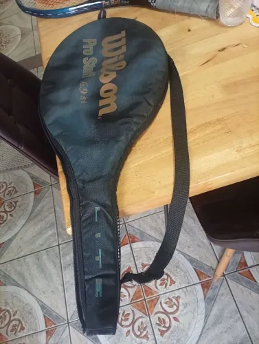 Raquete de tênis Wilson pro staff 6.9 si
