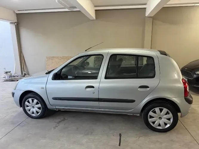 Renault Clio Expression 1.0/1.0 Hi-power 16V 3P 2006