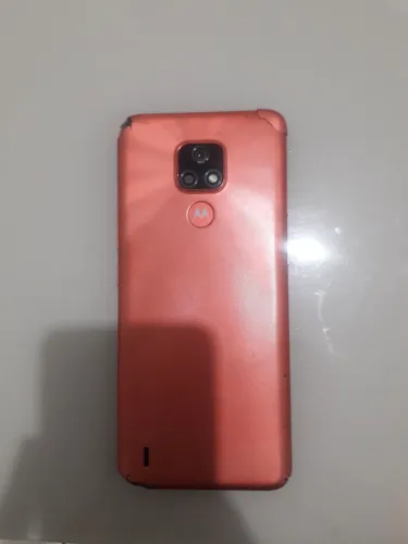 VENDO CELULAR MOTOROLA MOTO E7 (POR FAVOR LEIA A DESCRIÇÃO)