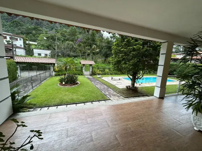 Casa aconchegante na Granja Comary!