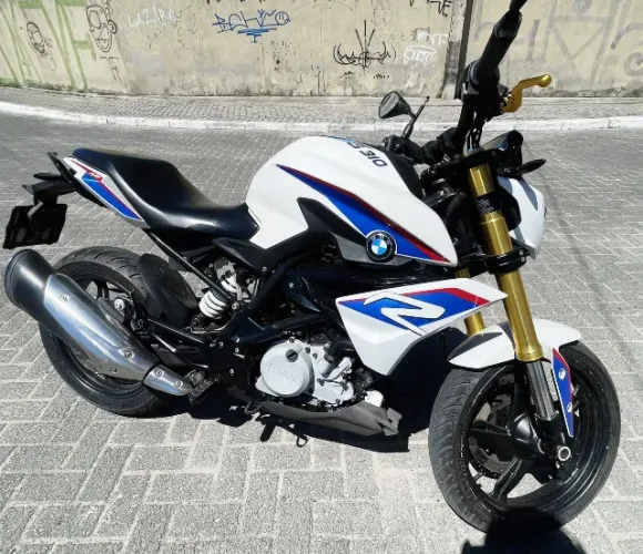 BMW 310R COM 3 MIL DE ACESSÓRIOS, NADA PRA FAZER
