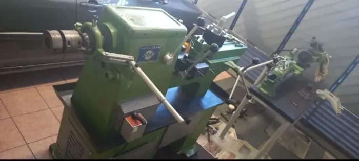 Torno Revólver Iram 1 1/2"