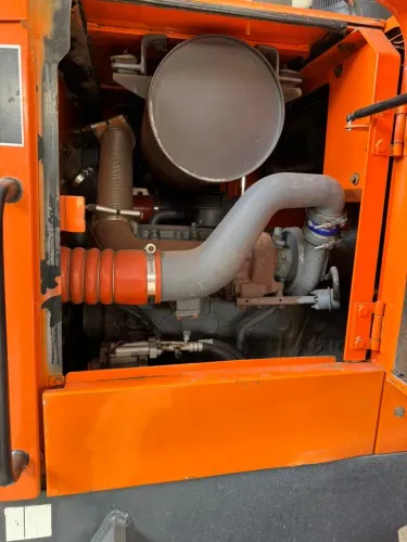 Pa Carregadeira Doosan DL 200