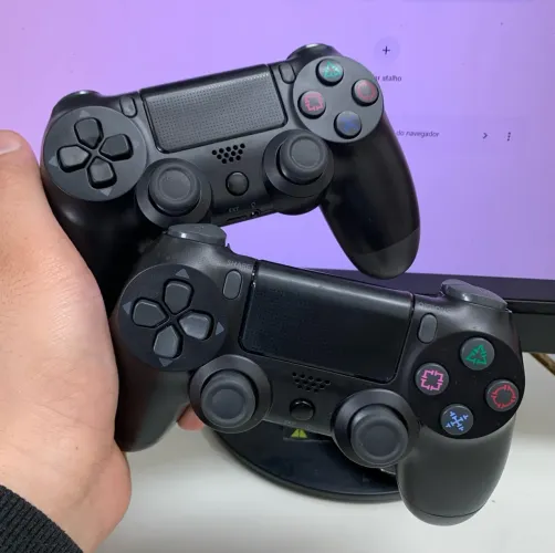 Controle de PS4 - Novo