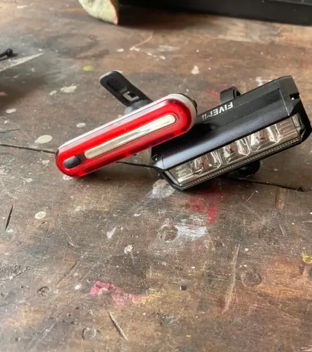 Kit iluminação bicicleta 
