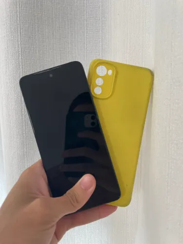 MOTOROLA E32