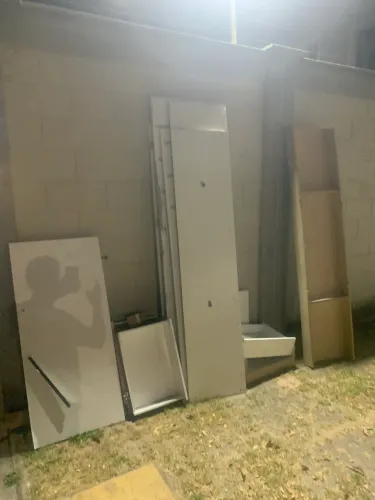 Peças de guarda roupas (doação)