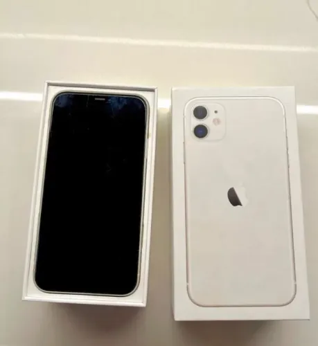 iPhone 11