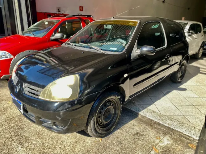 Renault Clio Campus Hi-flex 1.0 16V 3P 2010
