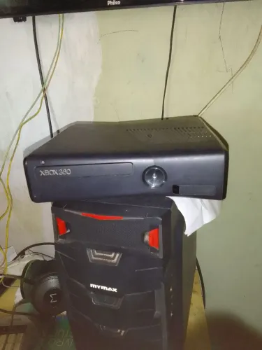 Xbox 360 slim 