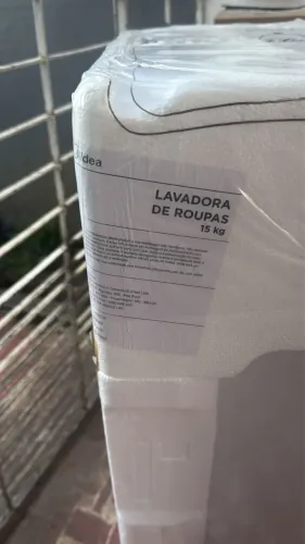 Máquina 15 kg Midea nova lacrada