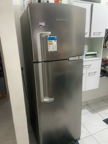 Geladeira para concerto 