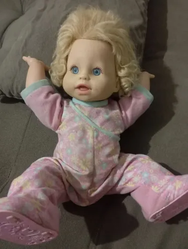 little mommy primeiros passos boneca