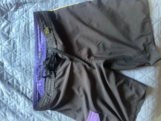 Short itacoa