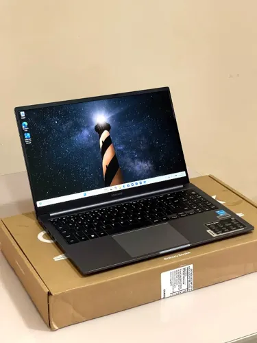 Notebook Galaxy book4