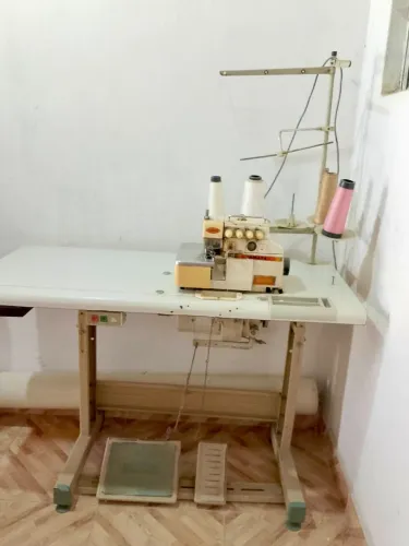 máquina de costura 