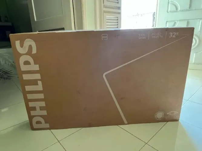 TELEVISÃO PHILIPS 32''