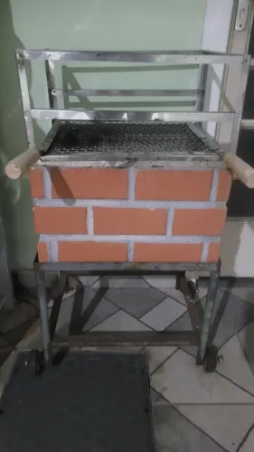 Churrasqueira refratário móvel