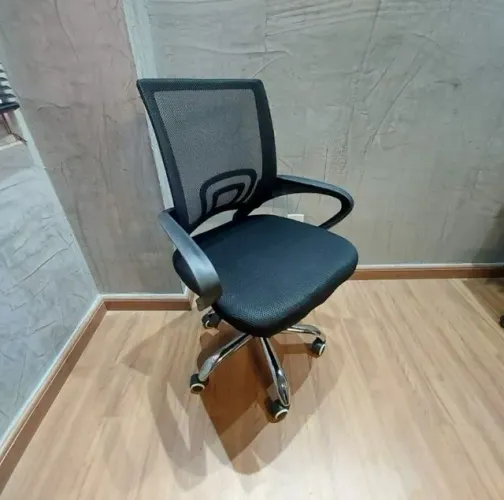 Cadeira diretor tela queima de estoque