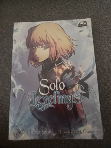 Manhwa Solo Leveling volume 5 fechado