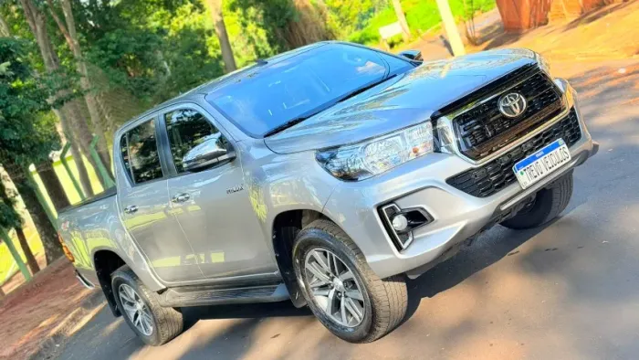 Toyota Hilux CD SRV 4X4 2.8 TDI Diesel Aut. 2020