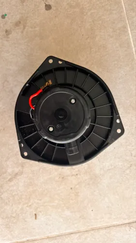 Motor ventilador do ar-condicionado Pajero Dakar 2015