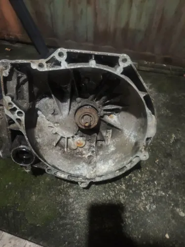 caixa de macha Ford ka