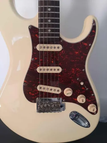 Guitarra Tagima T 635 New Classic Vintage White