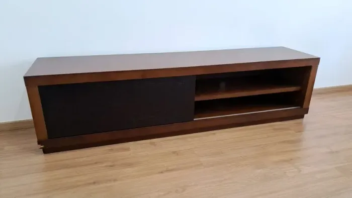 Vendo Rack de madeira na cor Tabaco 2m X 45cm