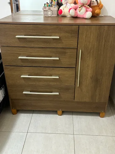 Vendo Cômoda 