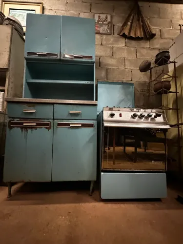 Armário de aço antigo anos 70