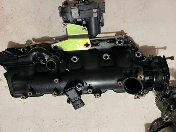 Coletor de admissão Jeep Renegade 2.0 diesel , completo