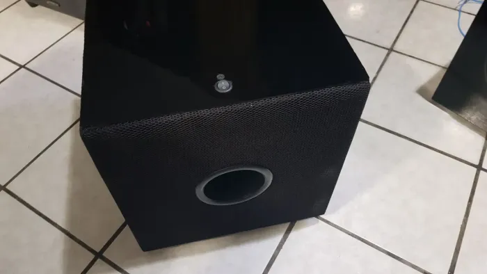 Subwoofer home theater 600 watts