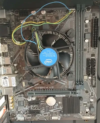 Kit I5 10400f, Placa Mãe Gigabyte H410m-h e Gabinete