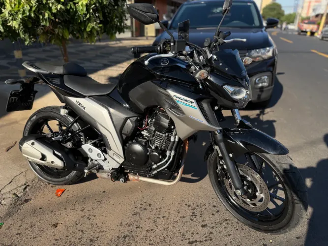 FAZER FZ25 -2021
