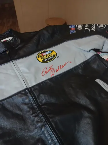 jaqueta da chase authentic