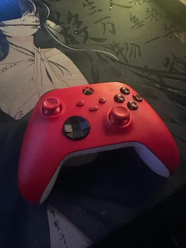 Controle XBOX vermelho