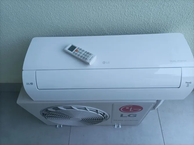 Vendo ar condicionado 9 mil btu LG Dual inverter instalado