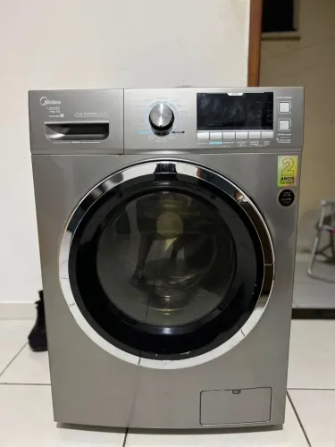 Máquina de lavar e secar