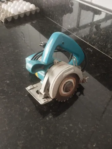 Makita