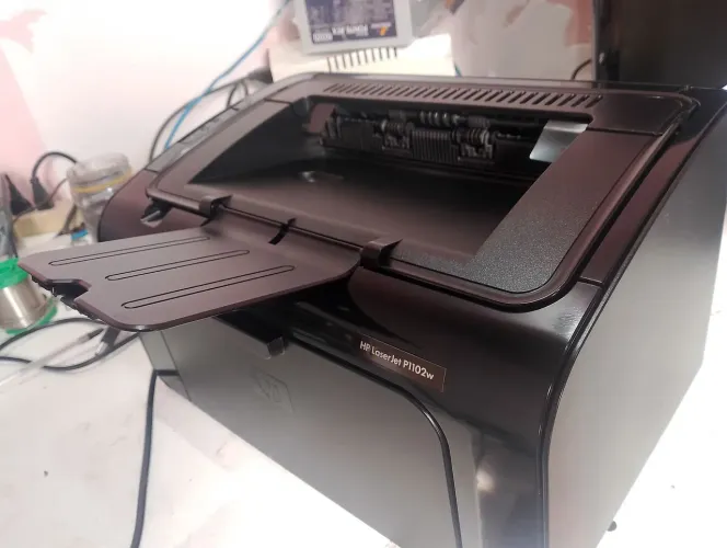 Impressora Hp LaserJet p1102 W voltagem 110 volts