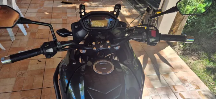 CB 500x ano 2018 Top