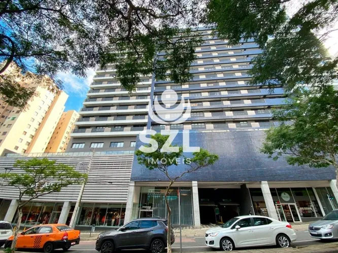 Sala Comercial Ampla e Moderna com 3 Vagas em Condomínio Empresarial Completo!