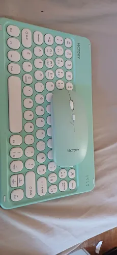 Teclado e mouse para celular em ótimo estado 